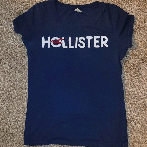 Hollister Tshirt